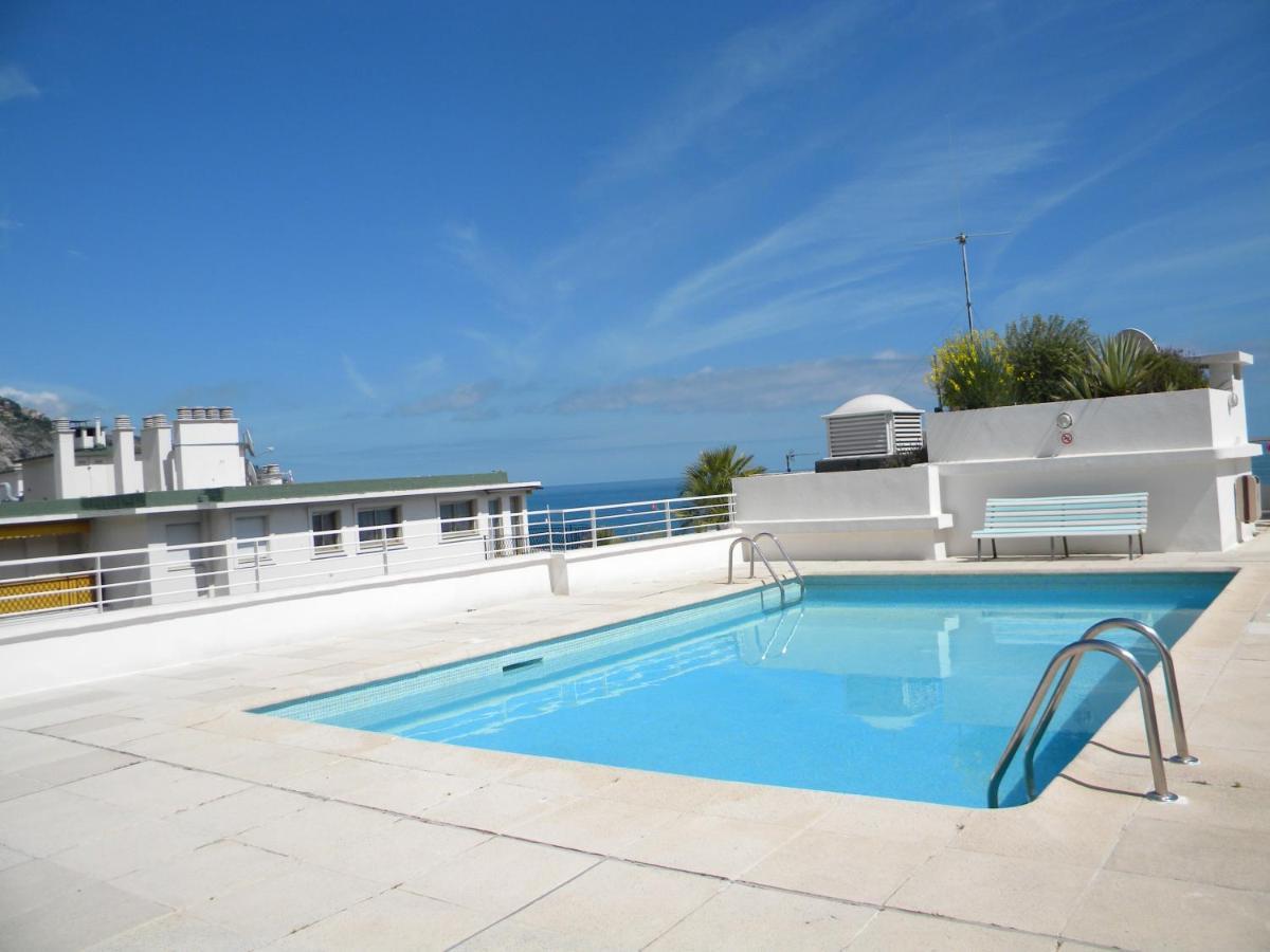 App Le Rocazur Avec Piscine Et Parking En Bord De Mer A 500M Du Centre Ville Menton Exteriér fotografie